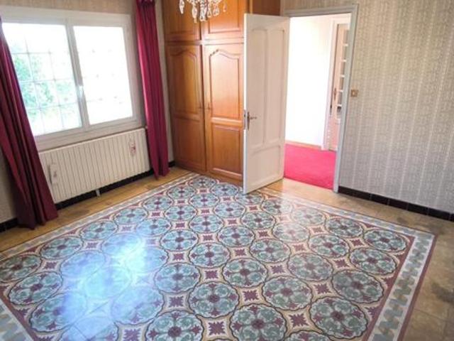 Maison vente à Nîmes, Gard