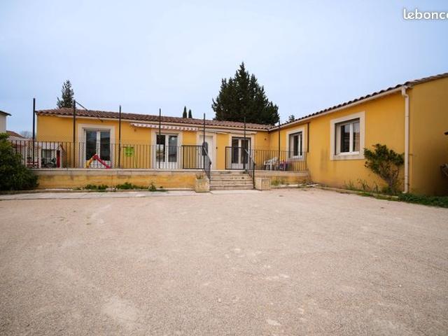Maison vente à Avignon, Sorgues