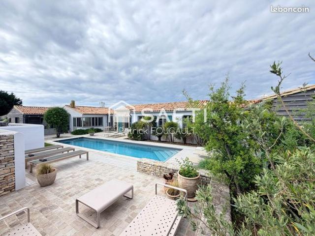Maison vente à La Rochelle, Loix