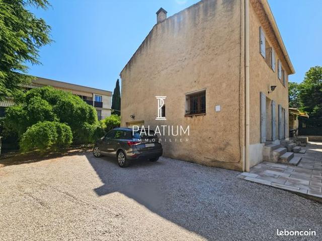 Maison vente à Aix-en-Provence, Aix-en-provence