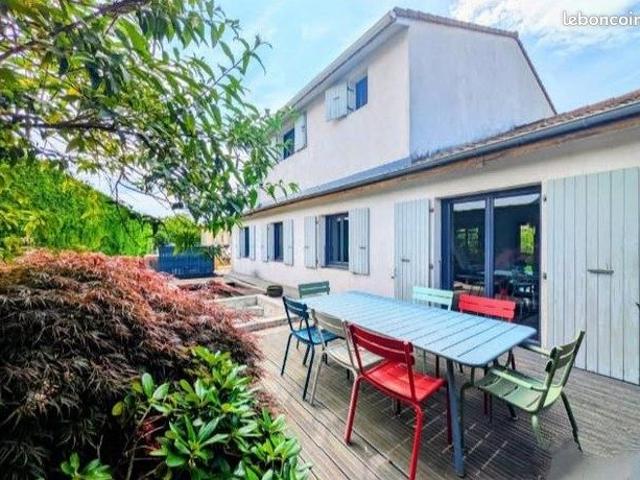 Maison vente à Saint-marcel-lès-valence, Guadeloupe