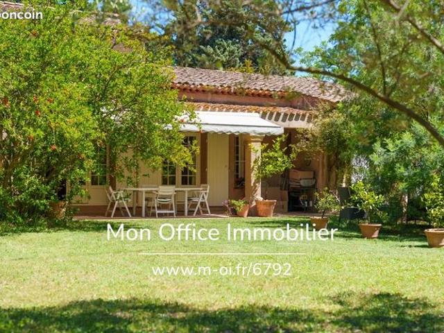 Maison vente à Arrondissement de Toulon, Le Beausset