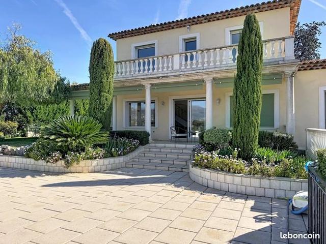 Maison vente à Saint-Laurent-du-Var, Alpes-Maritimes