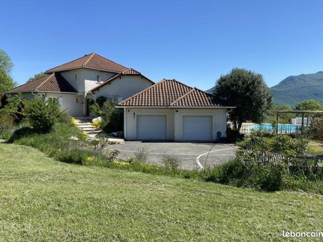 Maison vente à Chambéry, Yenne