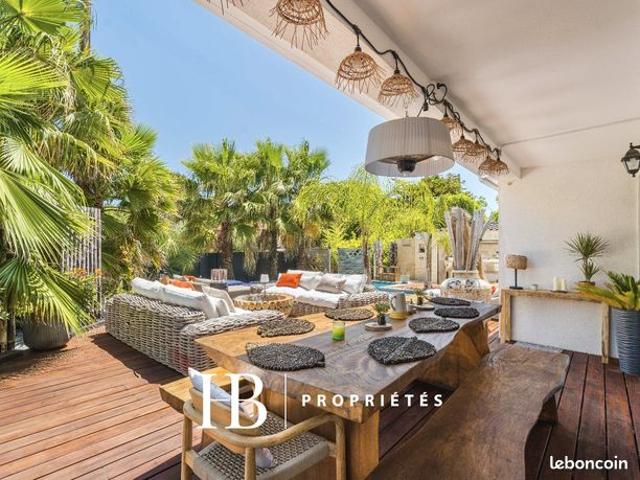 Maison vente à Arrondissement de Toulon, Le Beausset
