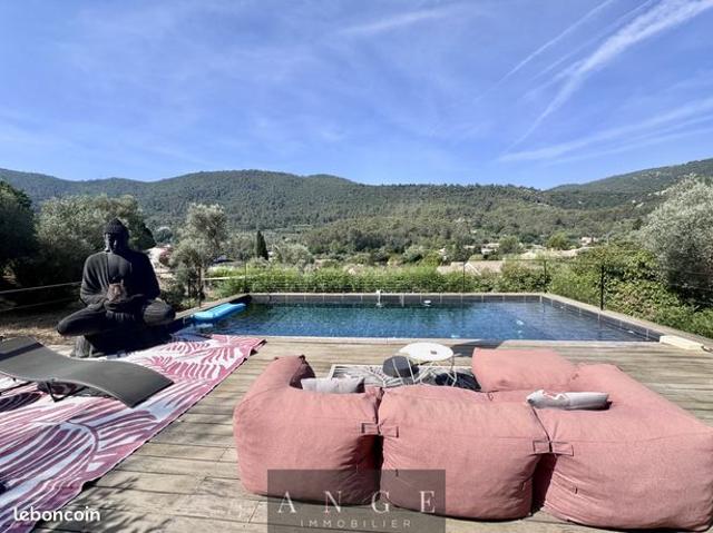 Maison vente à Arrondissement de Toulon, Solliès-toucas