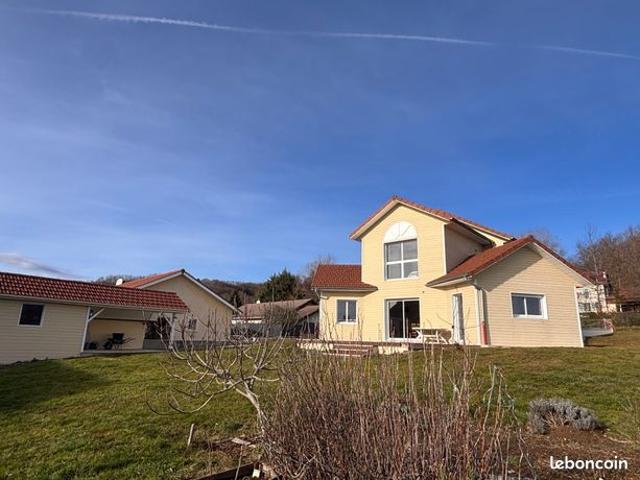 Maison vente à Louhans-Châteaurenaud, La Frette