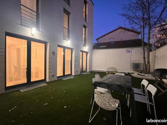 Maison vente à Dreux, Montreuil