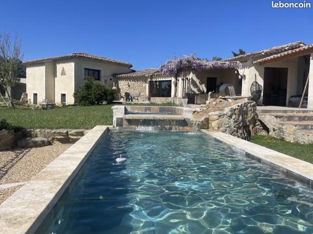Maison vente à Carpentras, Sainte-cécile-les-vignes
