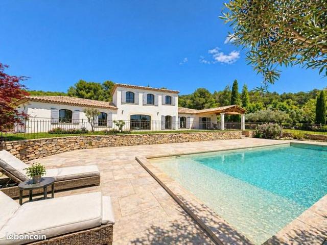 Maison vente à Aix-en-Provence, Cabriès