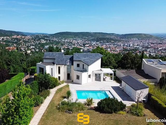 Maison vente à Royat, Guadeloupe