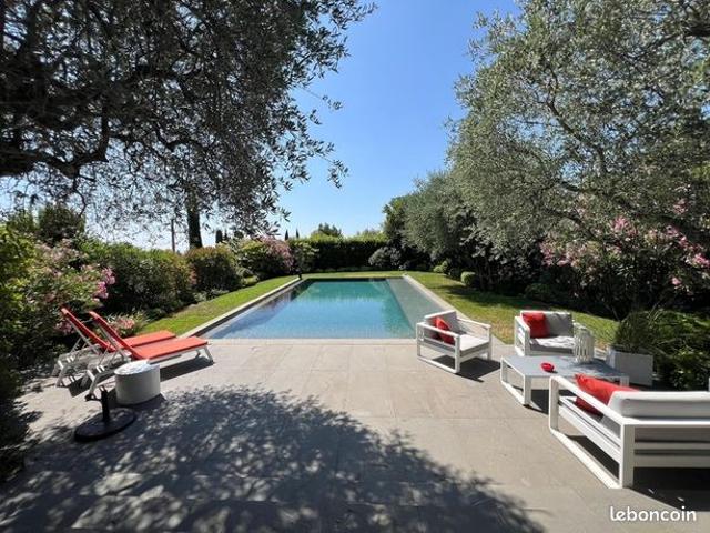 Maison vente à Grasse, Le Rouret