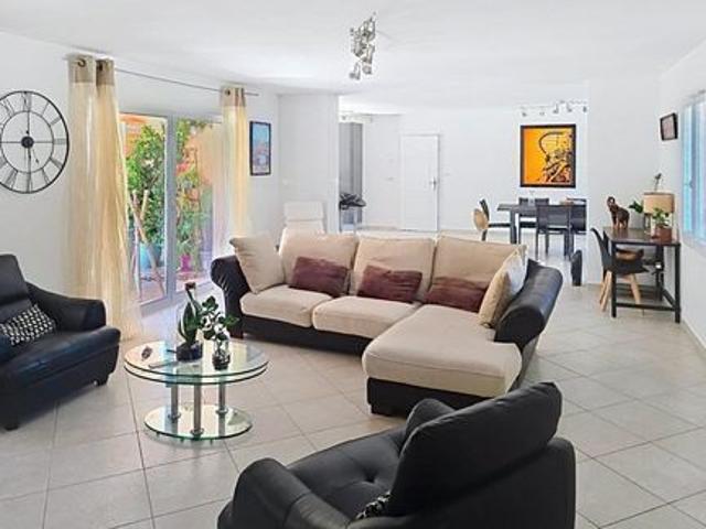 Villa vente à Les Mas de Saint-Pierre, Le Plan-de-la-Tour