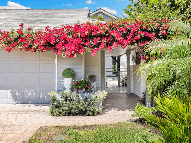 Detached House for sale in Naples, Collier County