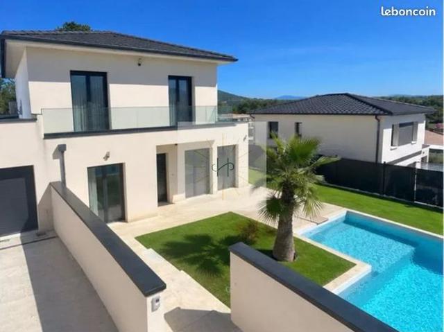 Maison vente à Privas, Meysse