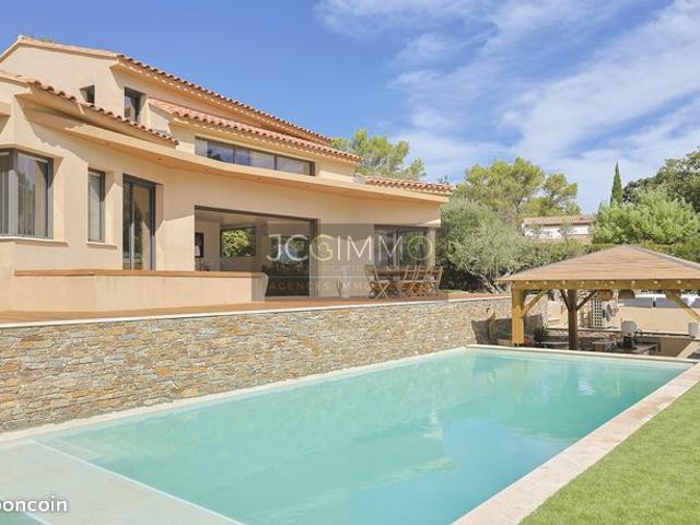 Maison vente à Arrondissement de Toulon, Solliès-ville