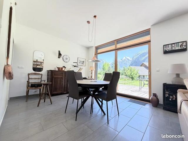 Maison vente à Grenoble, Le Bourg-d'oisans