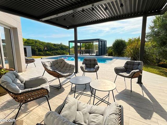 Maison vente à Angoulême, Salles-lavalette