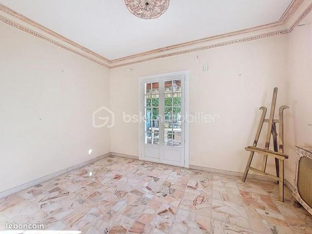 Maison vente à Arrondissement de Toulon, Six-fours-les-plages