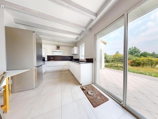 Maison vente à Saintes, Meursac