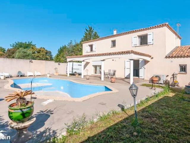 Maison vente à Montpellier, Montbazin