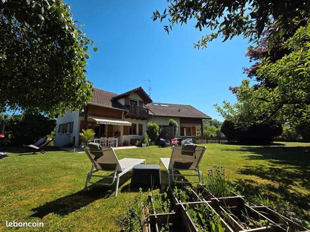 Maison vente à Saint-Claude, Viry