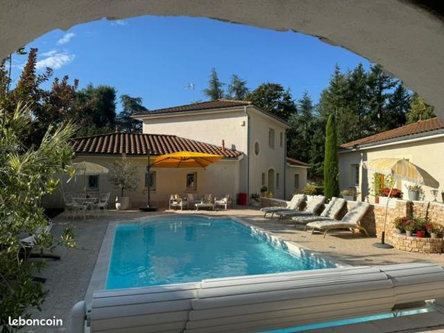 Maison vente à Saint-Étienne, Saint-priest-en-jarez
