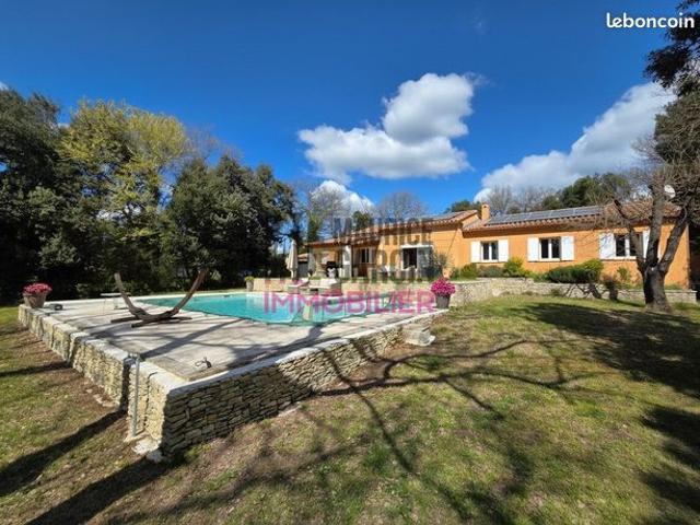 Maison vente à Avignon, Saumane-de-vaucluse