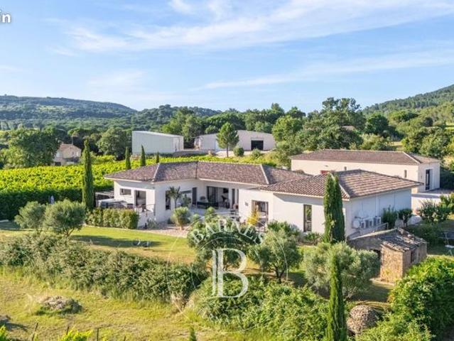 Maison vente à Nîmes, Tresques