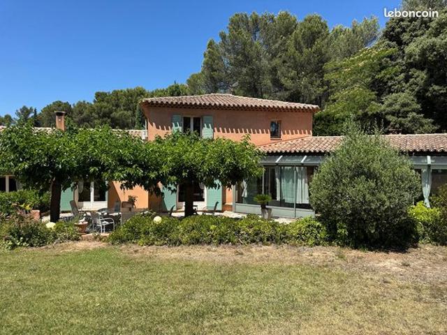 Maison vente à Aix-en-Provence, Cabriès