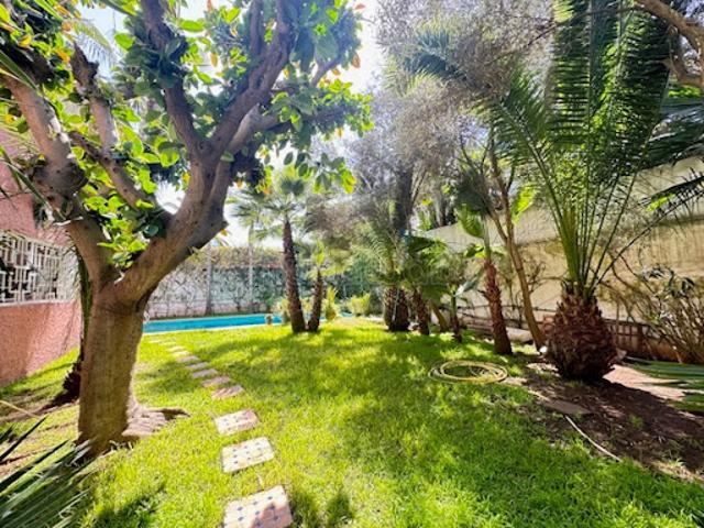 Villa vente à Anfa, Gharb-Chrarda-Beni Hssen