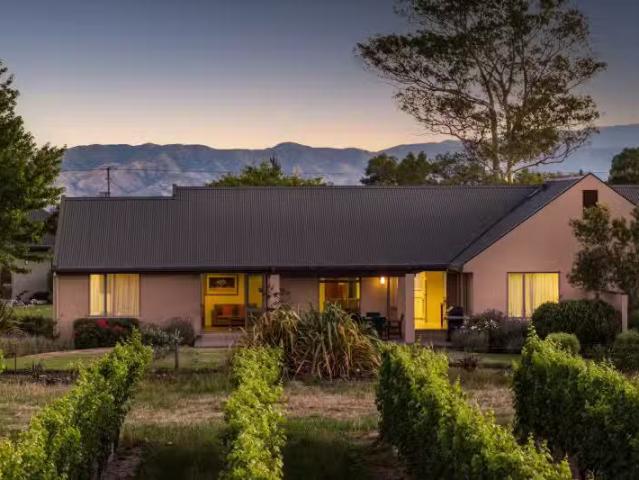 House for sale in Marlborough