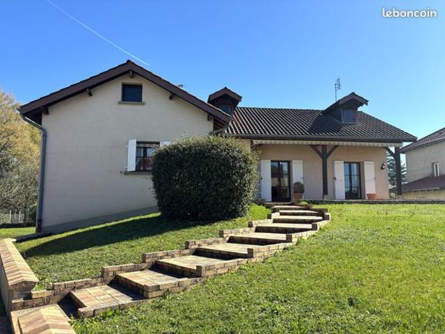 Maison vente à Bourg-en-Bresse, Bâgé-le-châtel