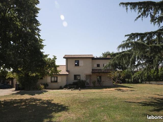 Maison vente à Saint-Étienne, Maclas