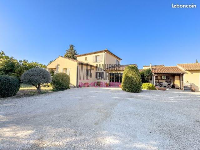 Maison vente à Camaret-sur-aigues