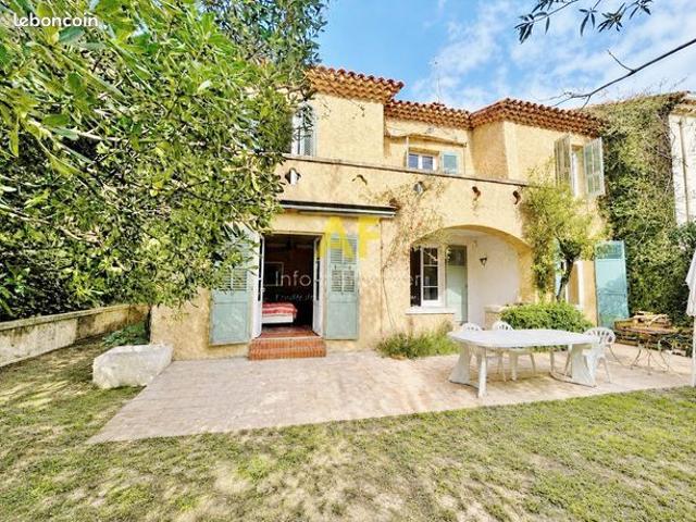 Maison vente à Arrondissement de Draguignan, Saint-raphaël
