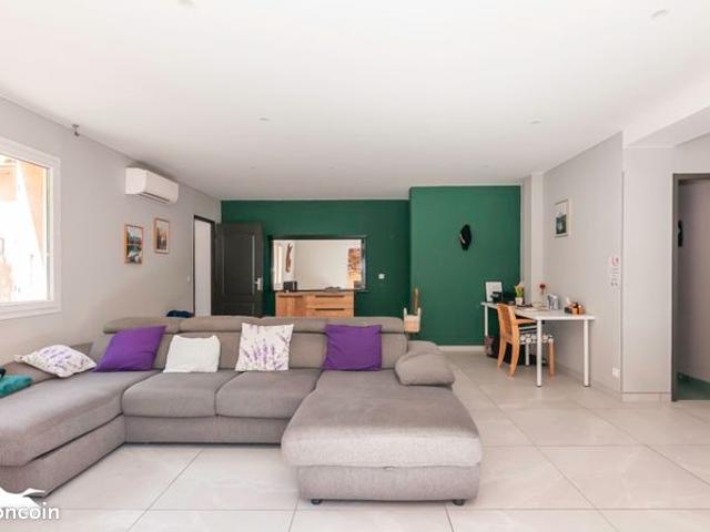 Maison vente à Montpellier, Montbazin