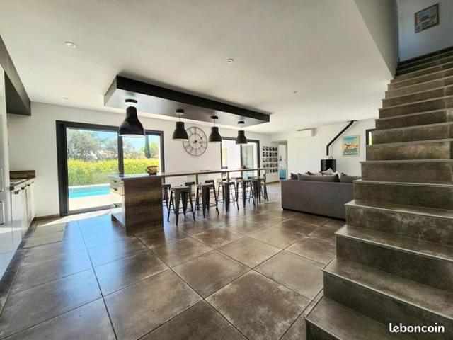 Maison vente à Carpentras, Uchaux