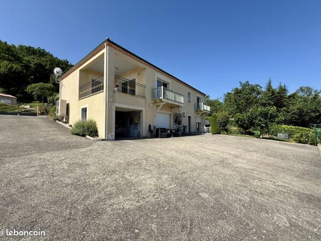 Maison vente à Pujols, Bastide