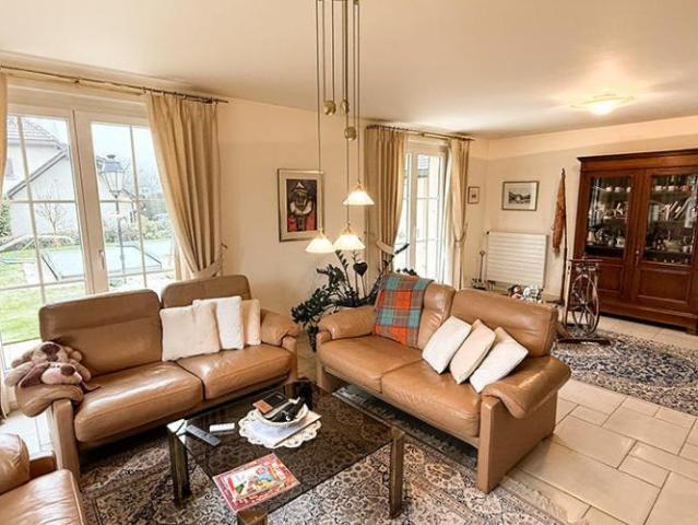 Haus kaufen in Nyon, Waadt