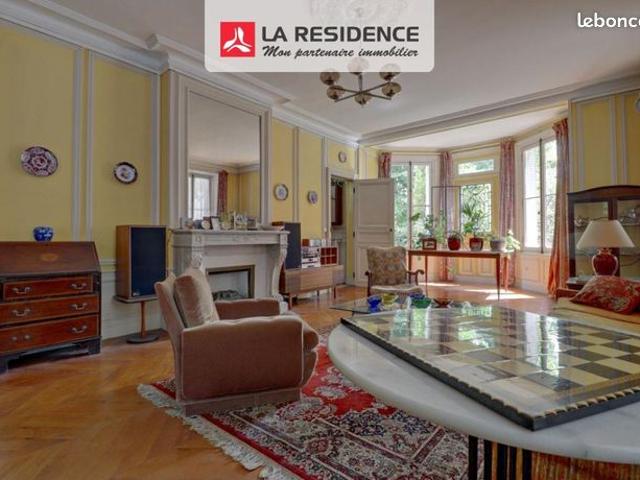 Maison vente à Saint-Germain-en-Laye, Le Pecq