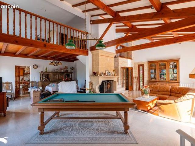 Maison vente à Saintes, Tesson