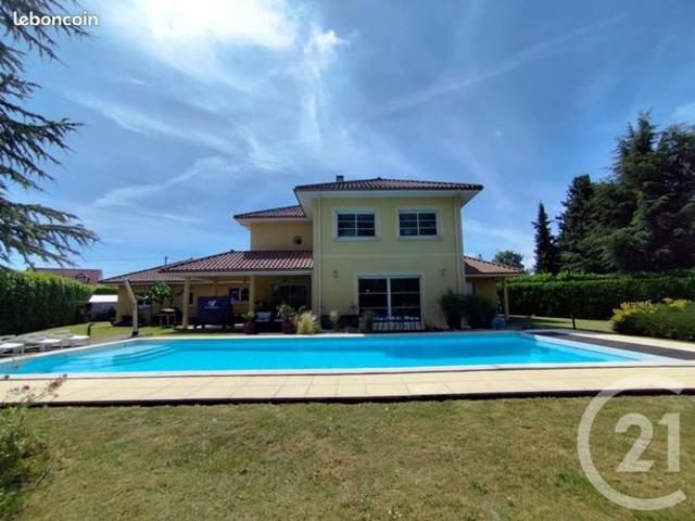 Maison vente à Compiègne, Ognolles
