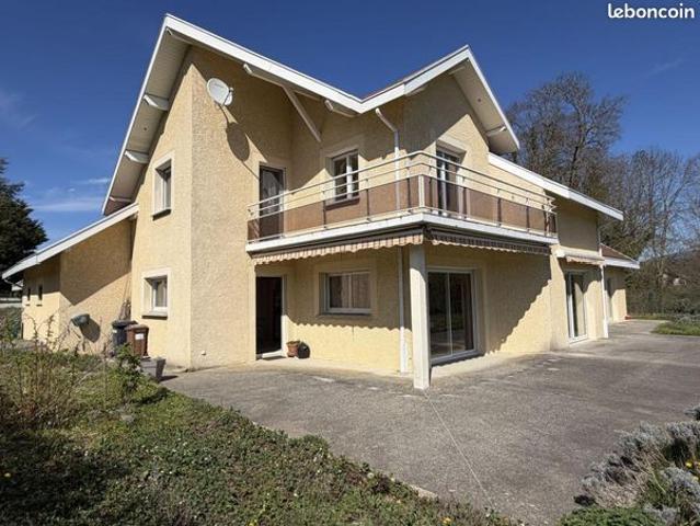 Maison vente à La Tour-du-Pin, Saint-geoire-en-valdaine