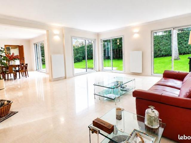 Maison vente à Saint-Germain-en-Laye, Saint-nom-la-bretèche
