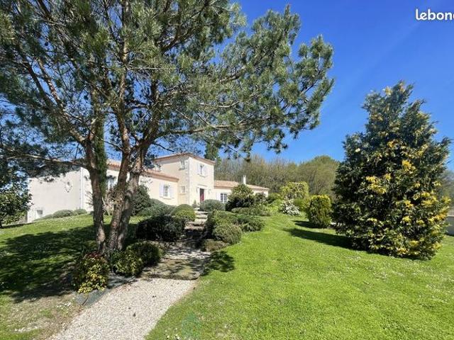 Maison vente à Cognac, Barbezieux-saint-hilaire