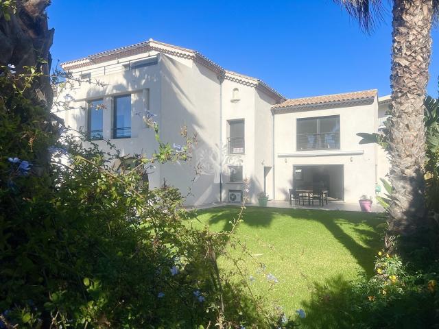 Maison vente à Arrondissement de Toulon, Six-fours-les-plages