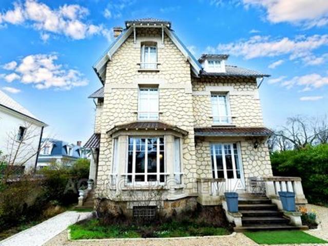 Villa vente à Paris, Île-de-France