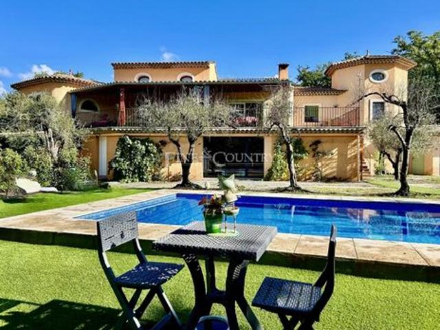 Villa vente à Grasse, Saint-cézaire-sur-siagne
