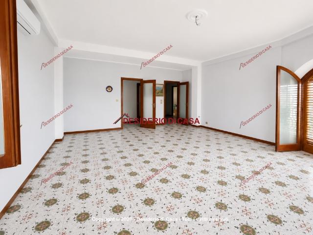 Villa Indipendente in affitto a Altavilla Milicia, Sicilia